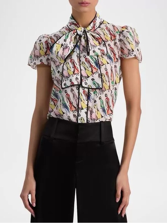 Alice + Olivia Tops - NWT Alice + Olivia Jenie Stace Face Print Silk Button-Up Shirt